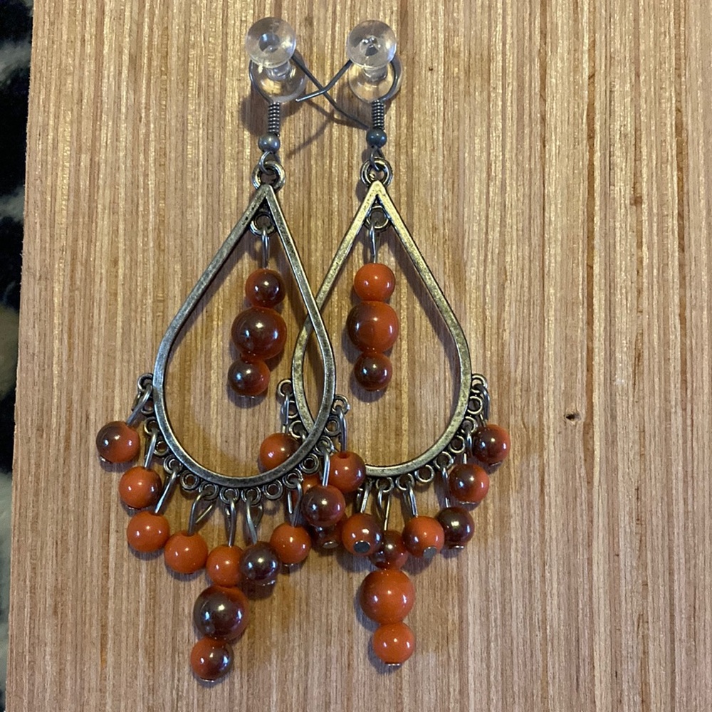 Dangling earrings
